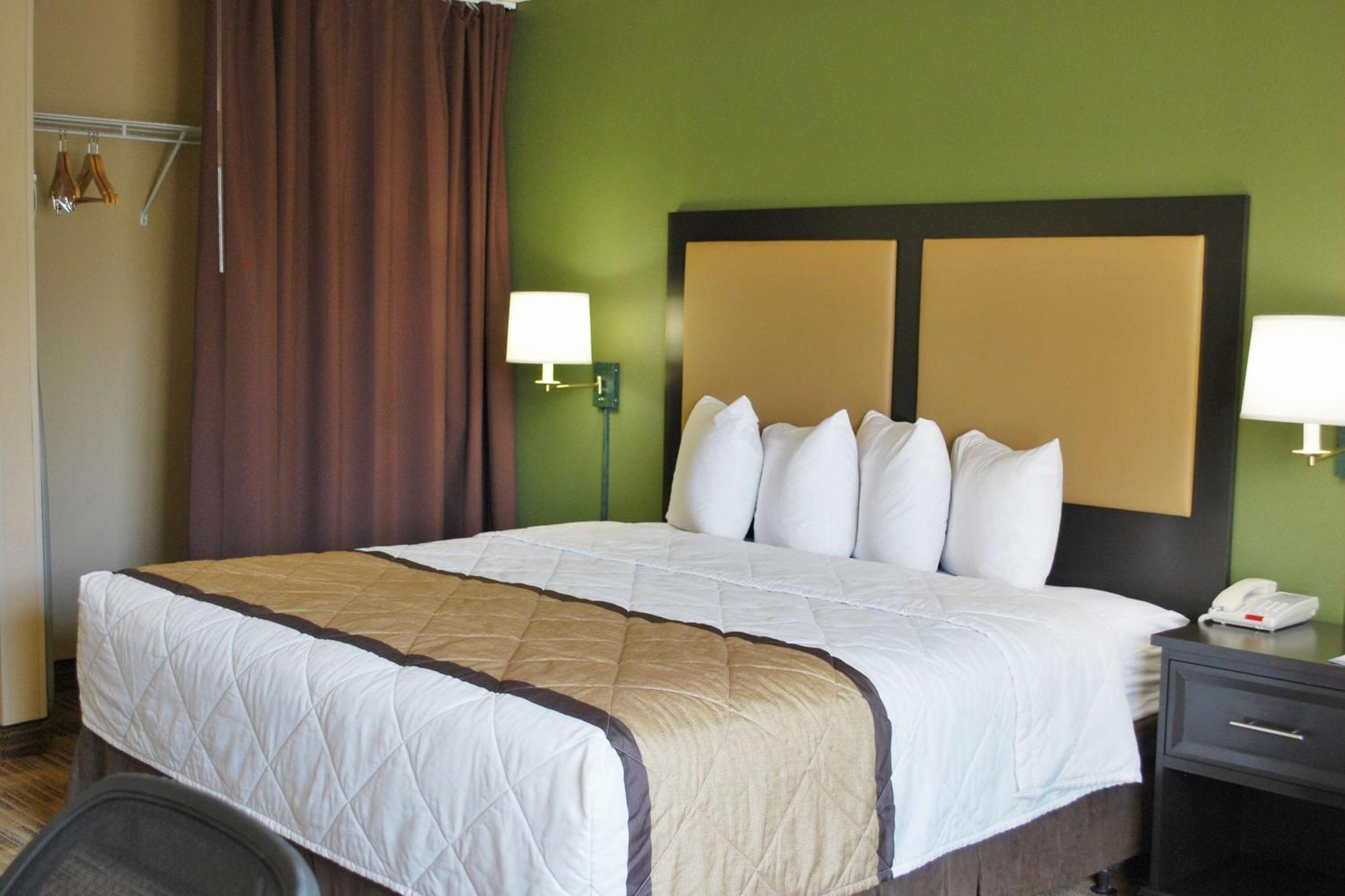 Extended Stay America Suites - Atlanta - Marietta - Powers Ferry Rd Sandy Springs Exterior photo