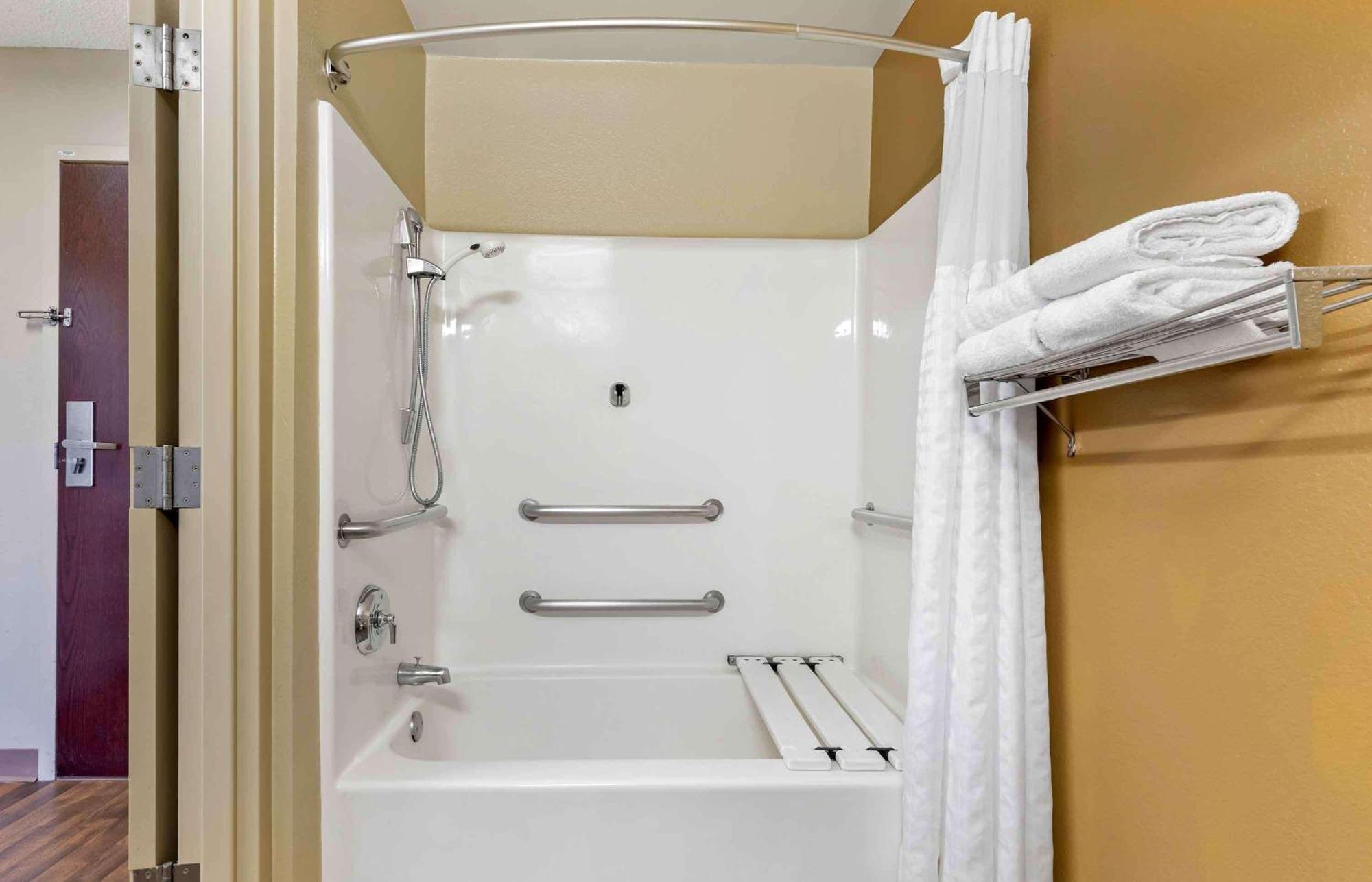 Extended Stay America Suites - Atlanta - Marietta - Powers Ferry Rd Sandy Springs Exterior photo