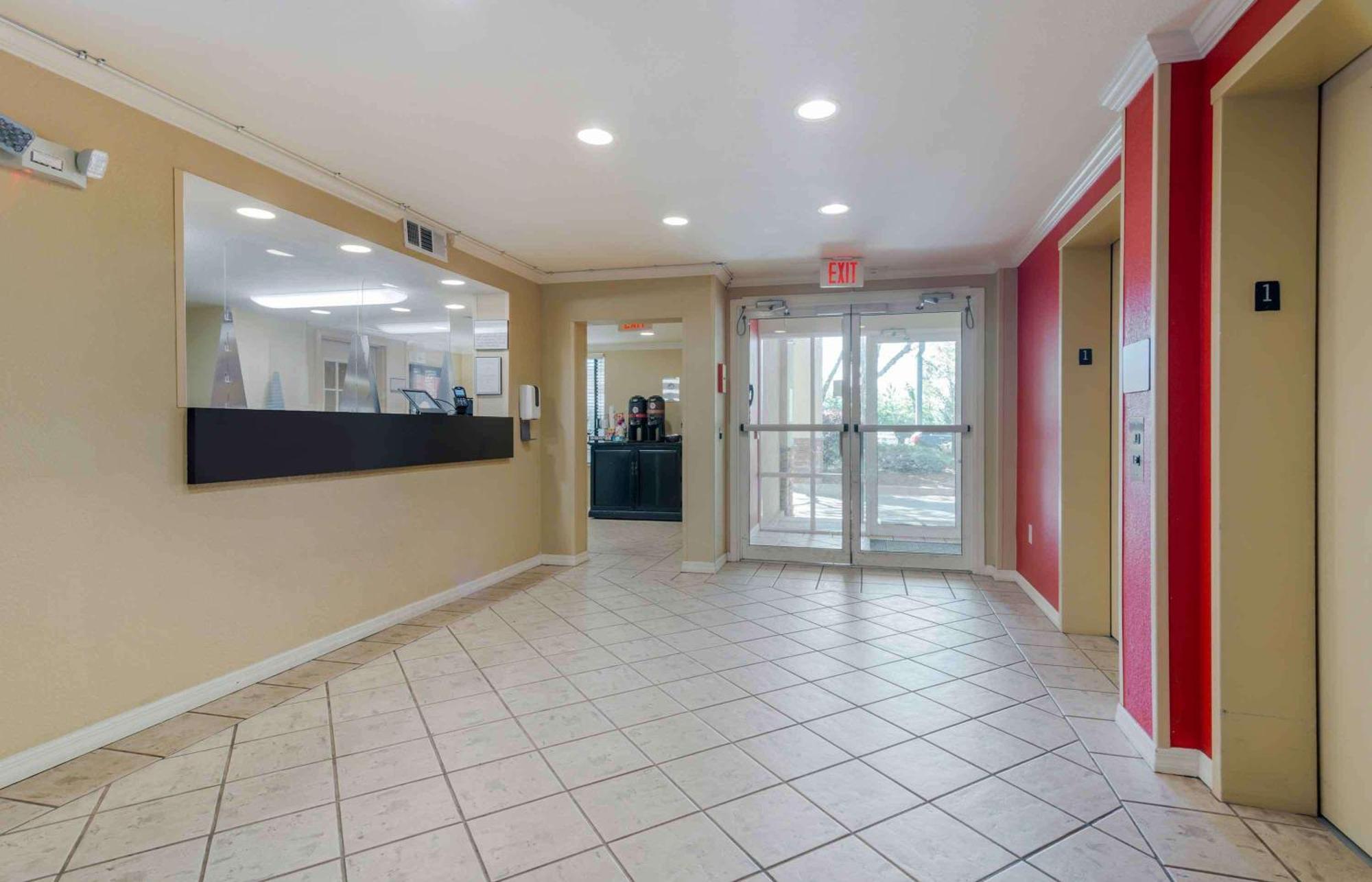 Extended Stay America Suites - Atlanta - Marietta - Powers Ferry Rd Sandy Springs Exterior photo