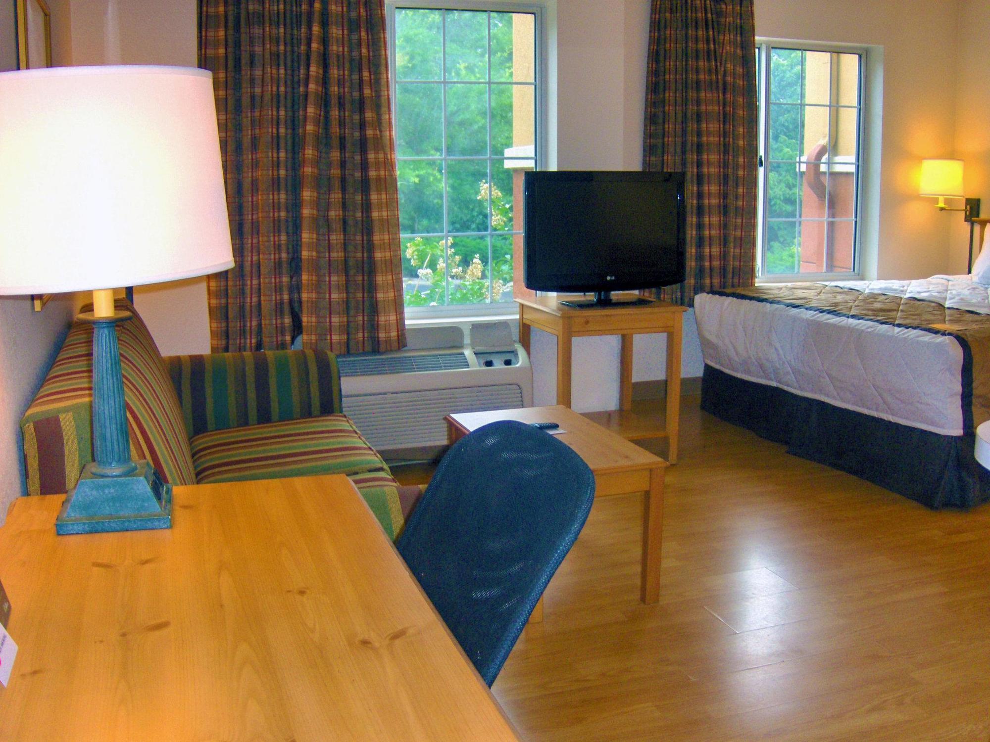 Extended Stay America Suites - Atlanta - Marietta - Powers Ferry Rd Sandy Springs Exterior photo